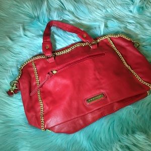 Steve Madden bag/purse/Red/ Gold zip/Like new